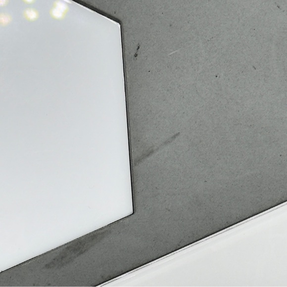 Disney Infinity Base Portal INF-8032386 | Untested | For Xbox One | Surface Mark - Picture 4 of 6